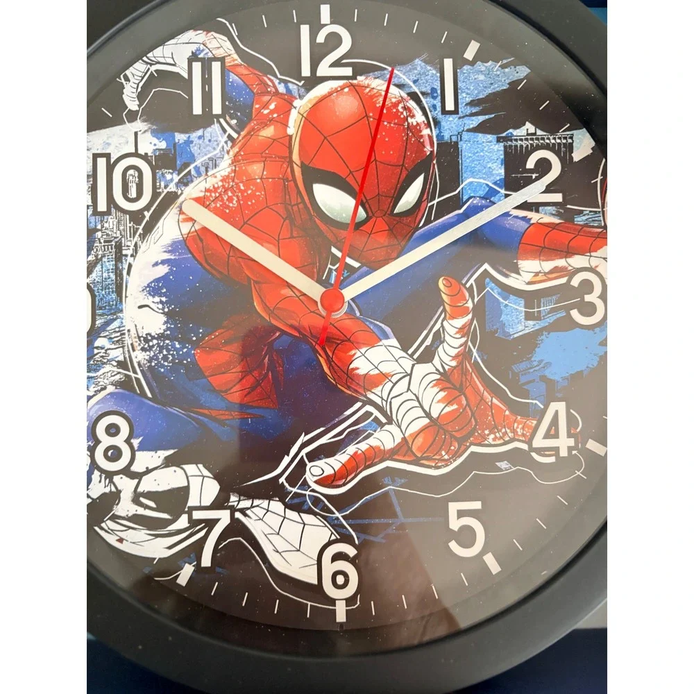 Marvel Spider-Man Wall Clock 10 Inch Black New Analog Battery Operated‎ Decor